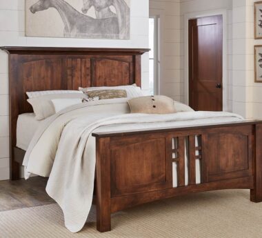Kascade Amish Bed [Enclosed Headboard]