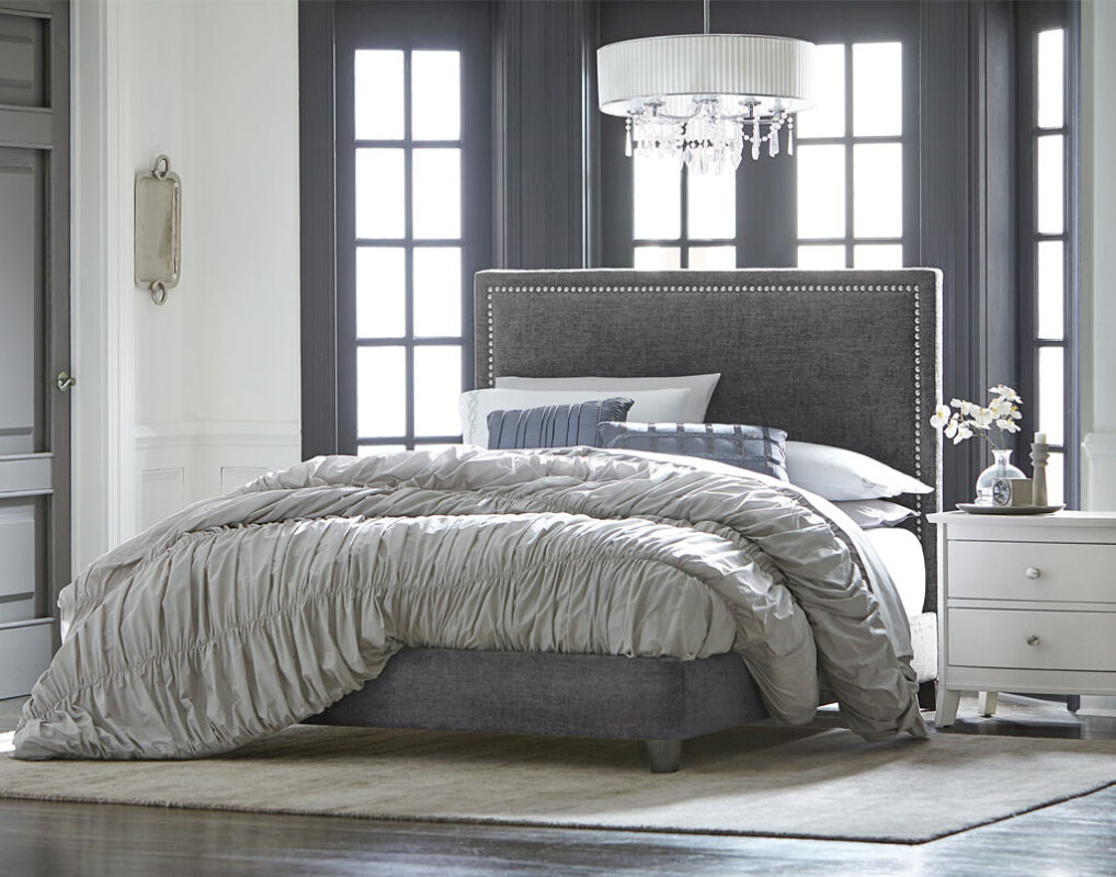 Adessa Amish Fabric Bed