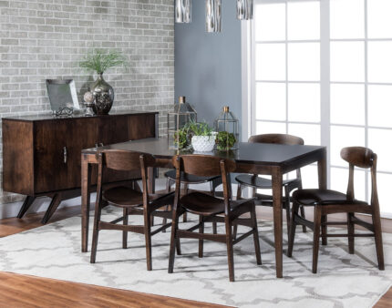 Bedford Hills Amish Table Set