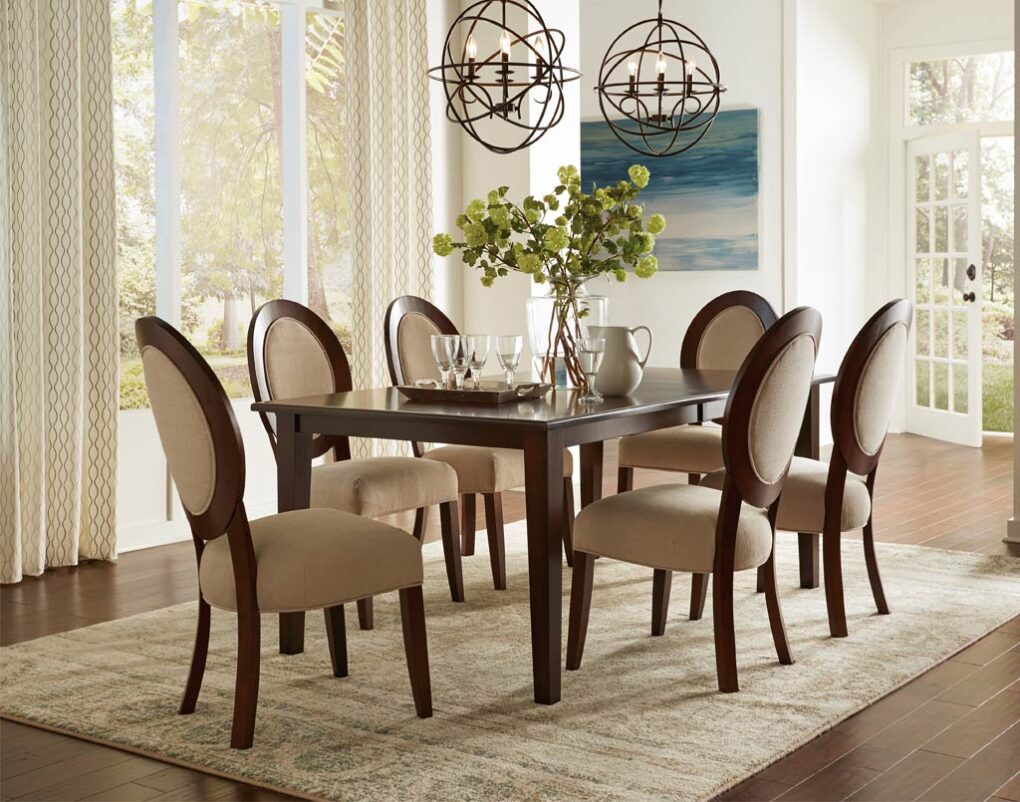Amish Roanoke Dining Set