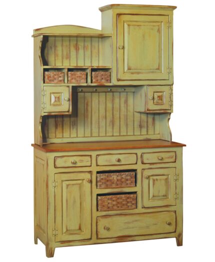 Lizzie's Pine Hutch [Celery]