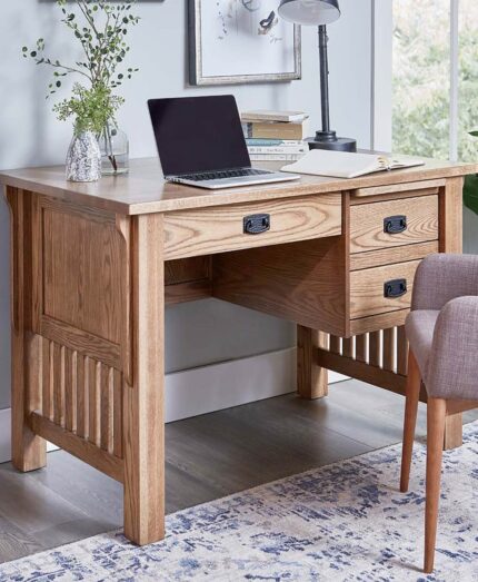 Amish Made  Soho Student Desk