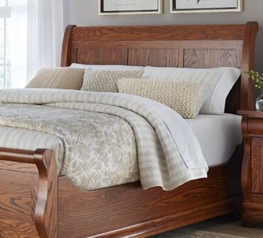 Amish Chippewa Bedroom Collection Detail